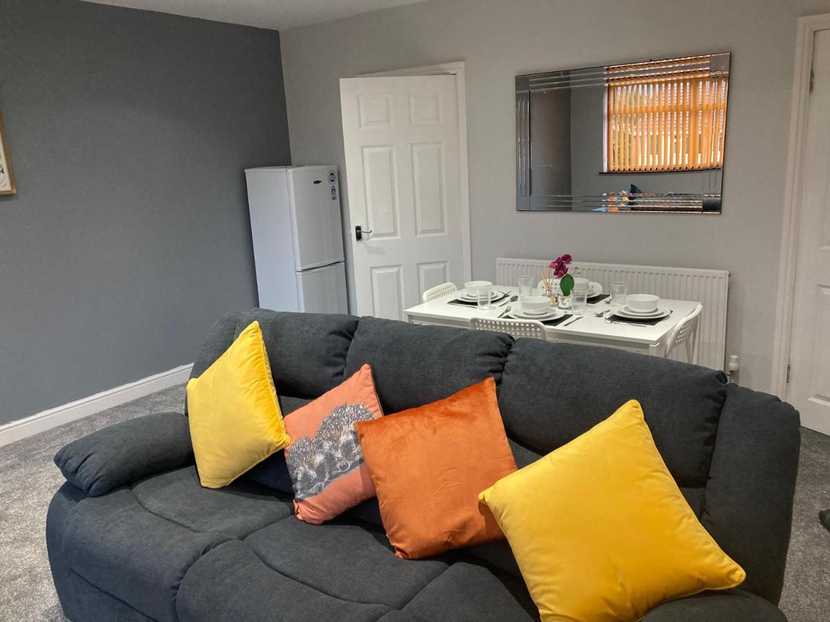 Hilltop Place Suites Near Doncaster Racecourse Екстериор снимка